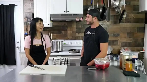 Marica Hase put an eel in her ass!